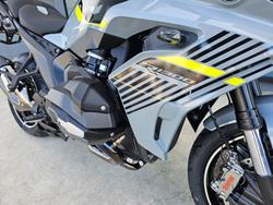 2026 BMW Motorrad 2026 Bmw 1300CC R 1300 RS Grey Metallic