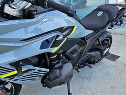 2026 BMW Motorrad 2026 Bmw 1300CC R 1300 RS Grey Metallic