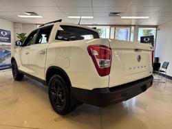 2025 KGM Musso Ultimate Q261 MY26 4X4 Dual Range Grand White