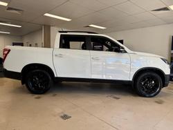 2025 KGM Musso Ultimate Q261 MY26 4X4 Dual Range Grand White