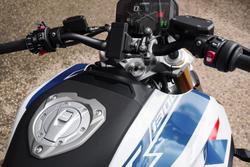 2025 BMW R 1300 R Performance