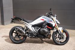 2025 BMW R 1300 R Performance