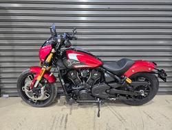 2025 INDIAN SCOUT 101 LIMITED SUNSET RED METALLIC