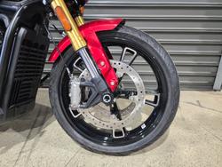 2025 INDIAN SCOUT 101 LIMITED SUNSET RED METALLIC