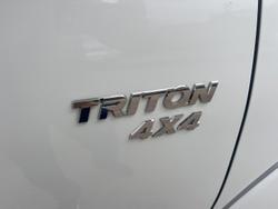 2011 Mitsubishi Triton GL-R MN MY11 4X4 Dual Range White