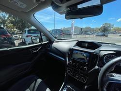 2022 Subaru
Forester Hybrid L