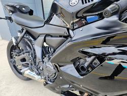 2023 Yamaha YZF-R7LA Black