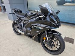 2023 Yamaha YZF-R7LA Black