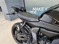 2023 Yamaha YZF-R7LA Black