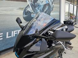 2023 Yamaha YZF-R7LA Black
