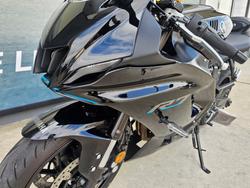 2023 Yamaha YZF-R7LA Black