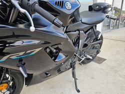 2023 Yamaha YZF-R7LA Black