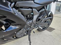 2023 Yamaha YZF-R7LA Black