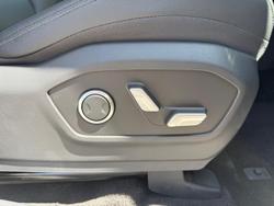 2025 Hyundai
                Santa Fe Hybrid Elite