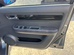 2010 SUZUKI
                SWIFT 