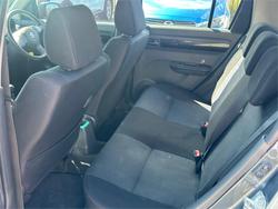 2010 SUZUKI
                SWIFT 