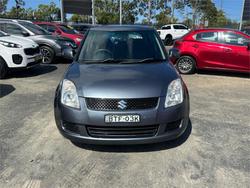 2010 SUZUKI
                SWIFT 