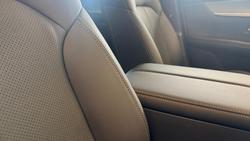 2025 Mazda CX-80 G40e GT