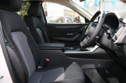 2025 Mazda
CX-60 G40e Pure