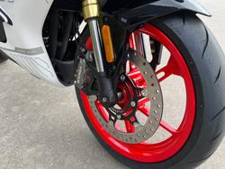 2025 CFMOTO 450 SR ABS NEBULA WHITE