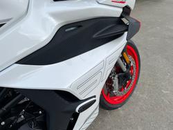 2025 CFMOTO 450 SR ABS NEBULA WHITE