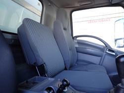 2017 ISUZU FRR 107-210 WHITE