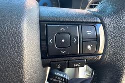 2019 Toyota
Hilux SR5