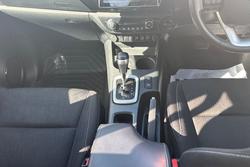 2019 Toyota
Hilux SR5