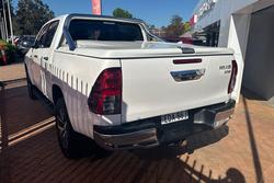 2019 Toyota
Hilux SR5