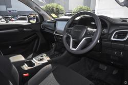 2025 Isuzu MU-X LS-M