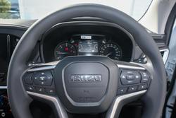 2025 Isuzu MU-X LS-M