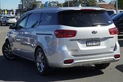 2020 Kia Carnival Platinum