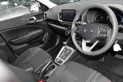 2025 Hyundai Venue QX.V5 MY25 Atlas White