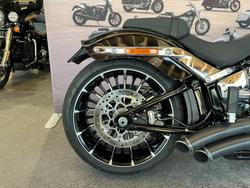 2023 Harley-davidson FXBR BREAKOUT (117) Vivid Black