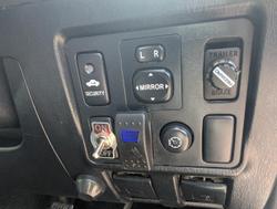 2014 Toyota Hilux SR5 KUN26R MY14 4X4 Dual Range Glacier White