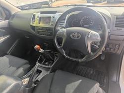 2014 Toyota Hilux SR5 KUN26R MY14 4X4 Dual Range Glacier White