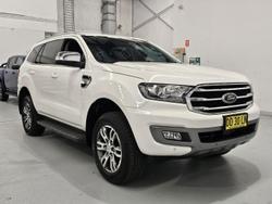 2018 Ford
Everest Trend