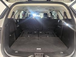 2018 Ford
Everest Trend