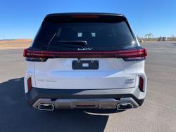 2025 LDV D90 Executive