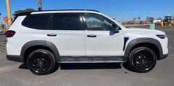 2025 LDV D90 Executive
