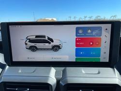 2025 LDV D90 Executive