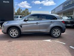 2022 Mitsubishi
                ASX ES