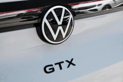 2025 Volkswagen ID.4 GTX E2 MY25 Four Wheel Drive Glacier White/Black Roof