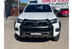 2024 Toyota
Hilux Rogue 48V