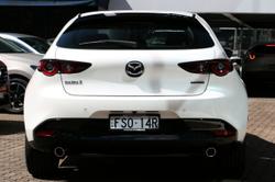 2024 Mazda
3 G20 Evolve