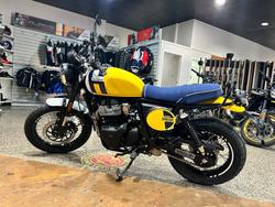 2025 Royal Enfield 2025 ROYAL ENFIELD 650CC INTERCEPTOR BEAR 650 WILD HONEY