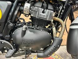 2025 Royal Enfield 2025 ROYAL ENFIELD 650CC INTERCEPTOR BEAR 650 WILD HONEY