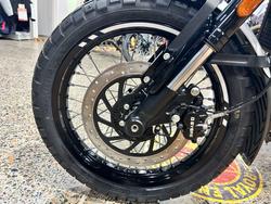 2025 Royal Enfield 2025 ROYAL ENFIELD 650CC INTERCEPTOR BEAR 650 WILD HONEY