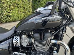 2013 Triumph AMERICA Black
