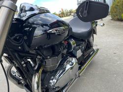 2013 Triumph AMERICA Black
